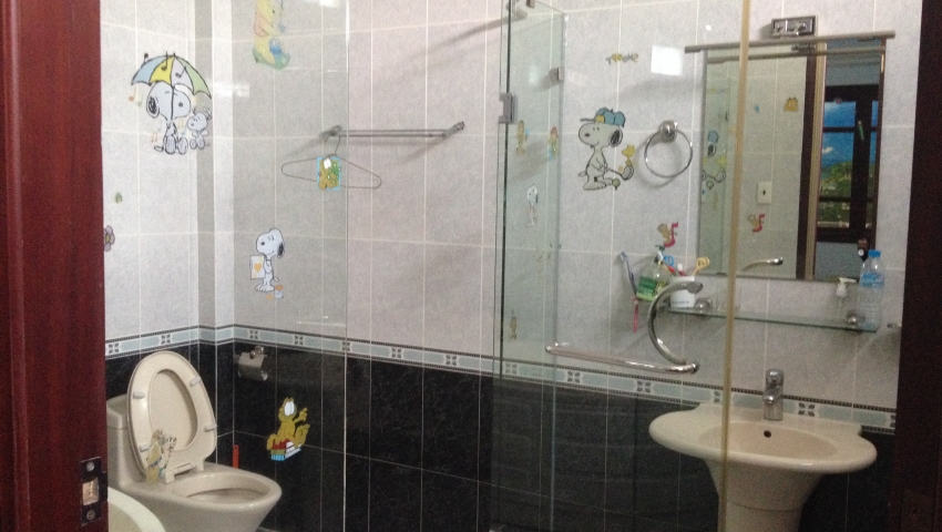 Cần bán gấp nhà phố đẹp MT Ngô Văn Năm, P.Bến Nghé, Q.1, dt: 88m2, 4 tầng, giá bán 30 tỷ (TL)