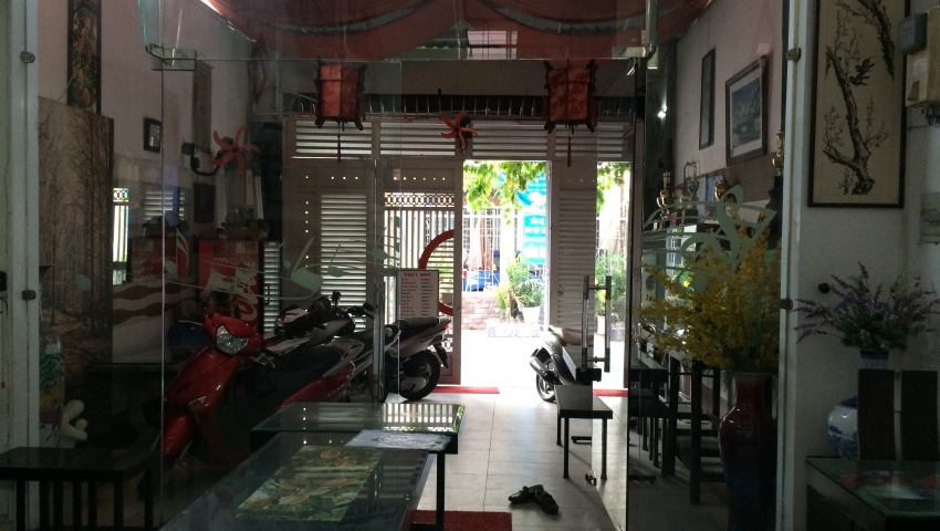 Cần bán nhà phố mặt tiền Khu Hoa Phan Xích Long, P.2, Q.PN, dt:: 80m2, 4 tầng, giá 10,5 tỷ (TL)